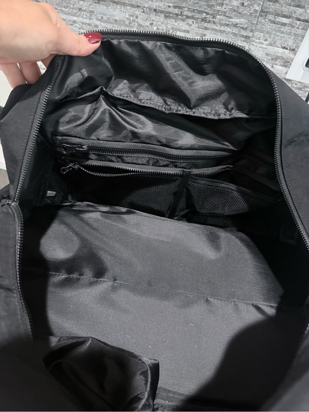 Beis duffle/backpack - Picture 4 of 8